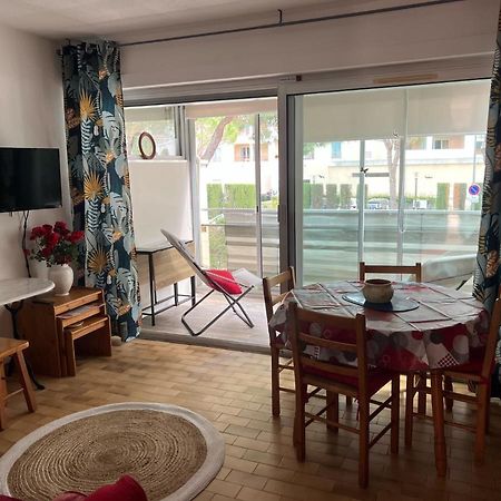T2 Avec Veranda Et Piscine A Mandelieu La Napoule Экстерьер фото